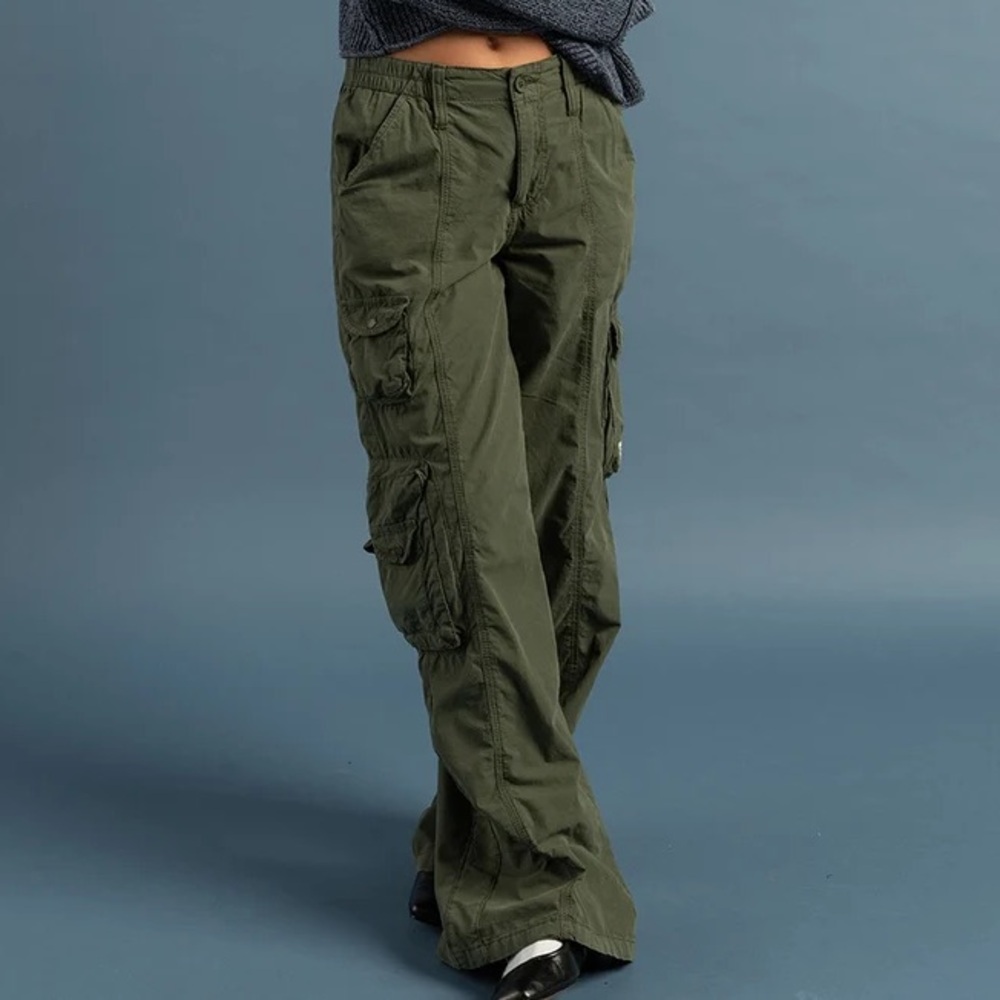 BDG Cargo pants